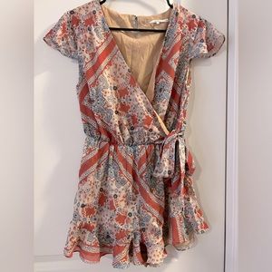 Burnt Orange brown tan printed romper, size XS, ruffle detail, Tularosa brand